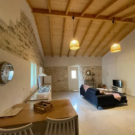 Casa Diatsenta Dom wakacyjny Mpogdanatika