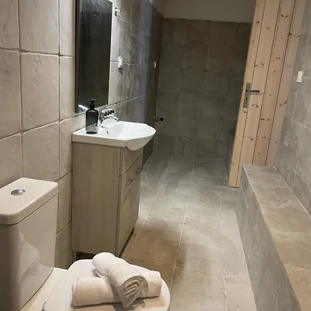Casa Diatsenta Holiday home *