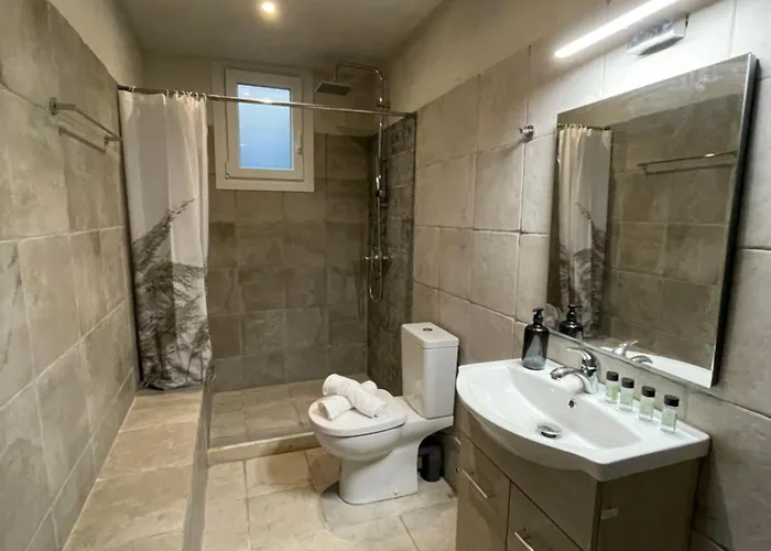 Casa Diatsenta * Mpogdanatika